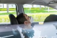 春节借钱回家过年的深圳人：借了4万，发红包花了2万