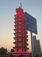 不是巴黎去不起，而是郑州更有性价比