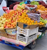 为啥买水果要远离卡车摊？知情者一番话，让你从此不再被套路