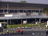 我在非洲当焊工，5年全款买房