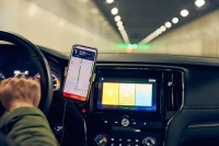 全球Robotaxi巨头诞生，埃安滴滴跑赢特斯拉？