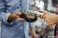 家里没有现金的人需要注意了，建议准备几万元现金，有四个原因