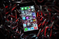 苹果全球警报：iPhone用户遭遇“雇佣兵”威胁