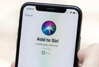 我说实话早该这样，Siri算得上是语音助手开山鼻祖，但近年来始终止步不前…