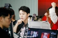 李佳琦称希望能变出千万个自己：用户太多但李佳琦只有一个