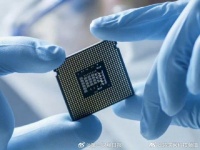 消息称英伟达H20芯片降价，黄仁勋曾称中国市场竞争激烈