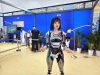 赛迪顾问：2026年中国人形机器人产业规模有望突破200亿元