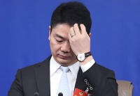 55万人不敌2万的拼多多！“兄弟文化”，把京东害惨了？