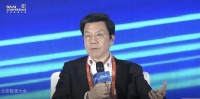 李开复畅谈大模型：非常适合虚拟世界，短期最担忧坏人做坏事