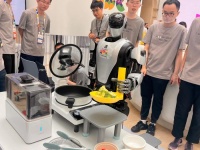 华为HDC上的这个机器人，太牛了！！！