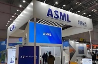 ASML拒绝向中国出售7nm光刻机，高管：中国生产落后芯片就行了