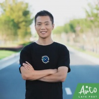 对话 Momenta 曹旭东：超越智驾的摩尔定律