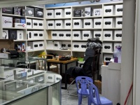 苹果Vision Pro还没火，华强北高仿在欧美火了