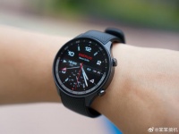 都发布那么久了，一加手表2的使用体验还是被夹了，难搞哦