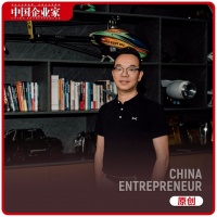 40岁，他决定上天