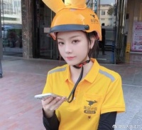 网红外卖小哥被封杀，专门拍摄给美女送餐，戏谑低俗言语引起不满