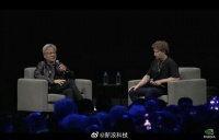 扎克伯格爆粗口抨击苹果