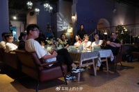 Vidda三色激光投影：引领家庭影院新风尚，画质音质全面升级！