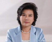 董明珠：格力电器研发美容仪