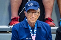 比尔盖茨消瘦，苍老了不少