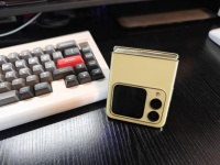 华为nova Flip 上手体验：终于有人开始注意小折叠的轻薄问题了