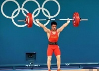 事大了！奥运会面对镜头用公司标签挡住国旗，公司被扒，评论沦陷