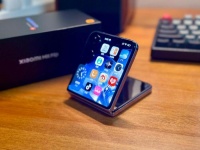 小米MIX Flip小折叠手机体验两周，优点很多，但问题更多！