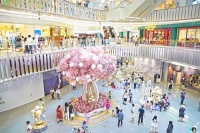 武汉重奢商场打折背后：中部城市打响高端消费争夺战