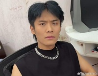 直播带货已是夕阳产业，主播们全部在转行，小杨哥和李佳琦开设新通道