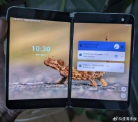 曾经1万元的“折叠屏手机”，如今沦为1000元电子垃圾