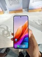 2024vivo X200和X200 Pro发布：手感优秀，设计窄边框