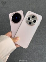 或许你们想看这两台对比 vivo X200 Pro miniOPPO Find X8粉色