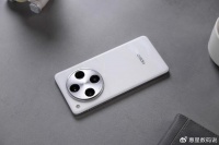 行业唯一双潜望，Find X8 Pro影像“Ultra级”！实拍对比苹果16PM多场