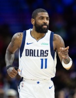 欧文：安踏在中国不是这样 但在美国还只是一家初创公司