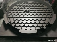 昨日算是撕破脸了！不能再被美国牵着走。