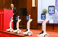 红豆股份股权投资“大头阿亮”：拓展养老机器人市场，助推AI新零售发展