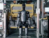 人形机器人突破合作 极显“iPhone时刻”