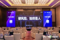 除了接入DeepSeek，企业还能怎么用AI？