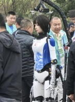 全球首位机器人马拉松结束，天工1.2max夺冠