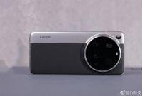 小米16 Ultra再次被确认：延续系列三摄，且配备2亿大底多群潜望镜