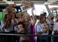 Labubu爆火背后：两个男人，一场豪赌