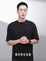 东方甄选主播顿顿离职！曾因公司推掉他的综艺邀约惹争议，被称为下一个董宇辉