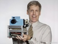 帝国的黄昏：苹果正迎来“柯达时刻”？