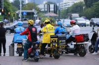 “我们不想卷……”美团王莆中回应“外卖大战”