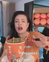 麻六记就酸辣粉发霉致歉，启动召回涉事批次