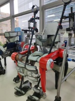 调查｜外骨骼机器人火了！能干啥？哪儿能买？贵不贵？