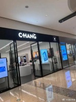 美国手机市场风云突变：苹果失势，三星狂飙，谁在暗中偷笑？