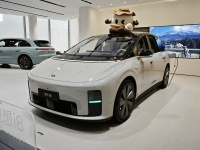 理想、中国汽研道歉，车企营销如何优雅地“蹭”友商？