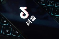 算法推荐、投诉无门，抖音用户如何网暴一个医生致死？！