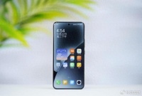 小米16影像杀疯：前置5千万+徕卡潜望，演唱会山顶秒变VIP